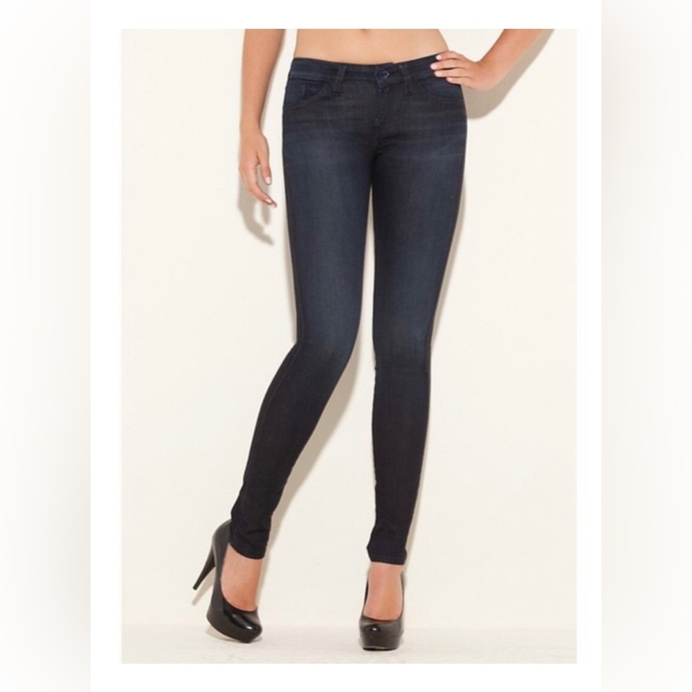 Guess Brittney Skinny Jeans Size 26